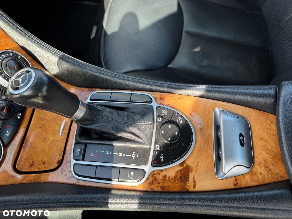 Mercedes-Benz SL - 18