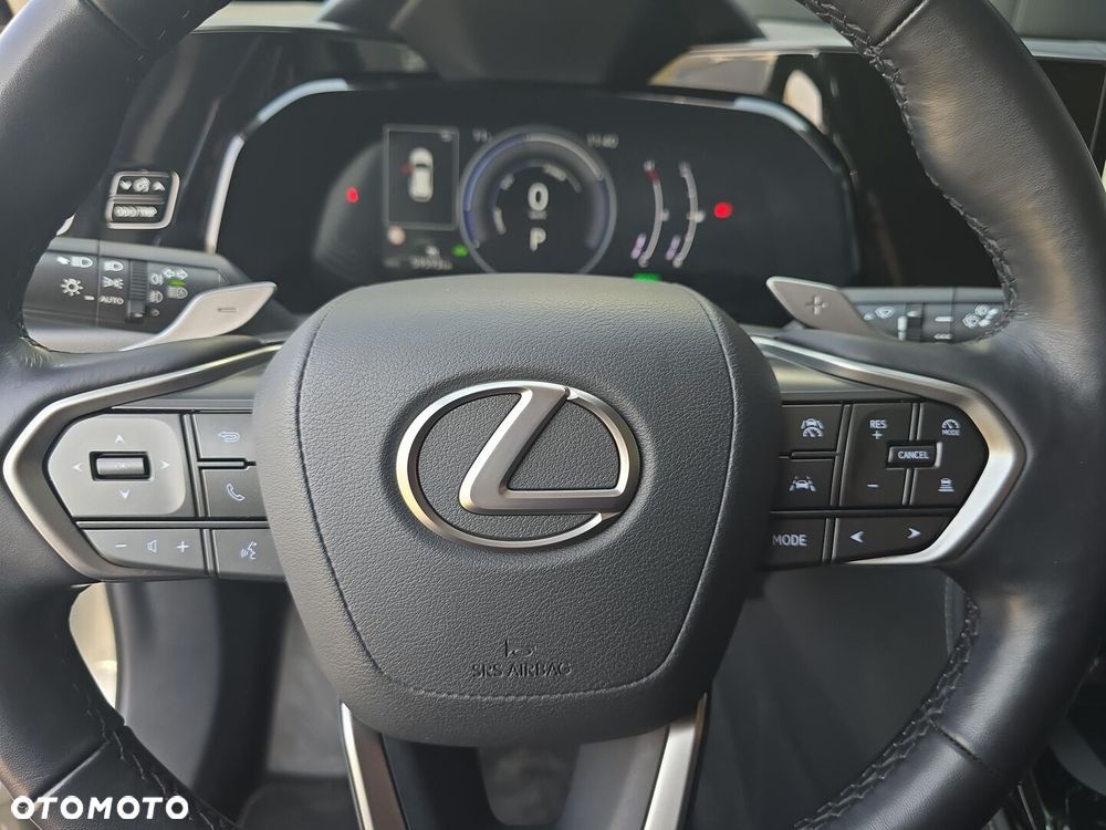 Lexus NX 350h Business AWD - 14