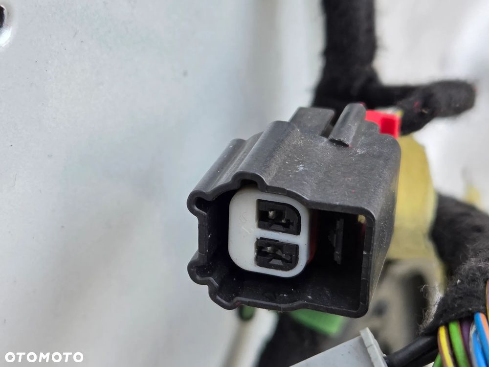 DRZWI PRAWE PRZOD FORD KUGA MK2 LIFT VIGNALE  KOLOR AD - 24