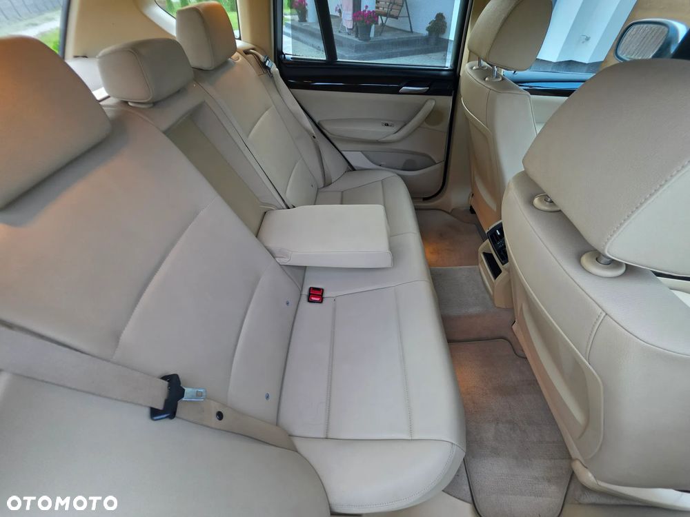 BMW X3 xDrive20i - 7