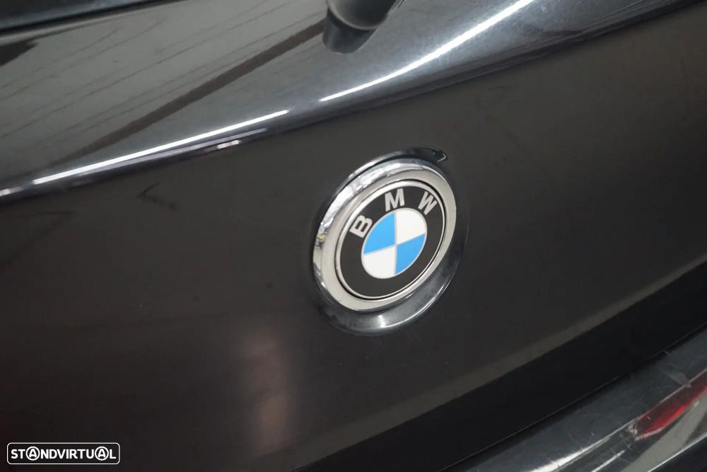 BMW 116 d Luxury Line - 12