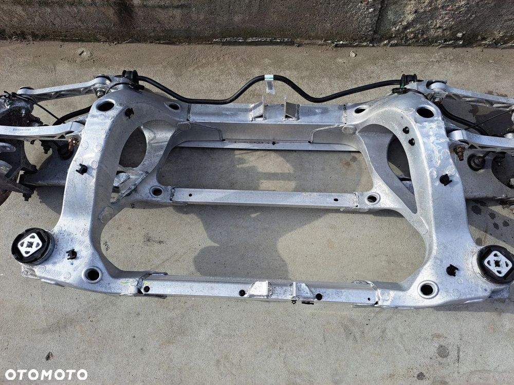 WÓZEK BELKA TYŁ TYLNY KOMPLETNY TESLA MODEL S - 2