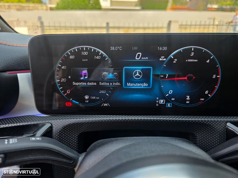 Mercedes-Benz CLA 200 d 8G-DCT AMG Line - 19