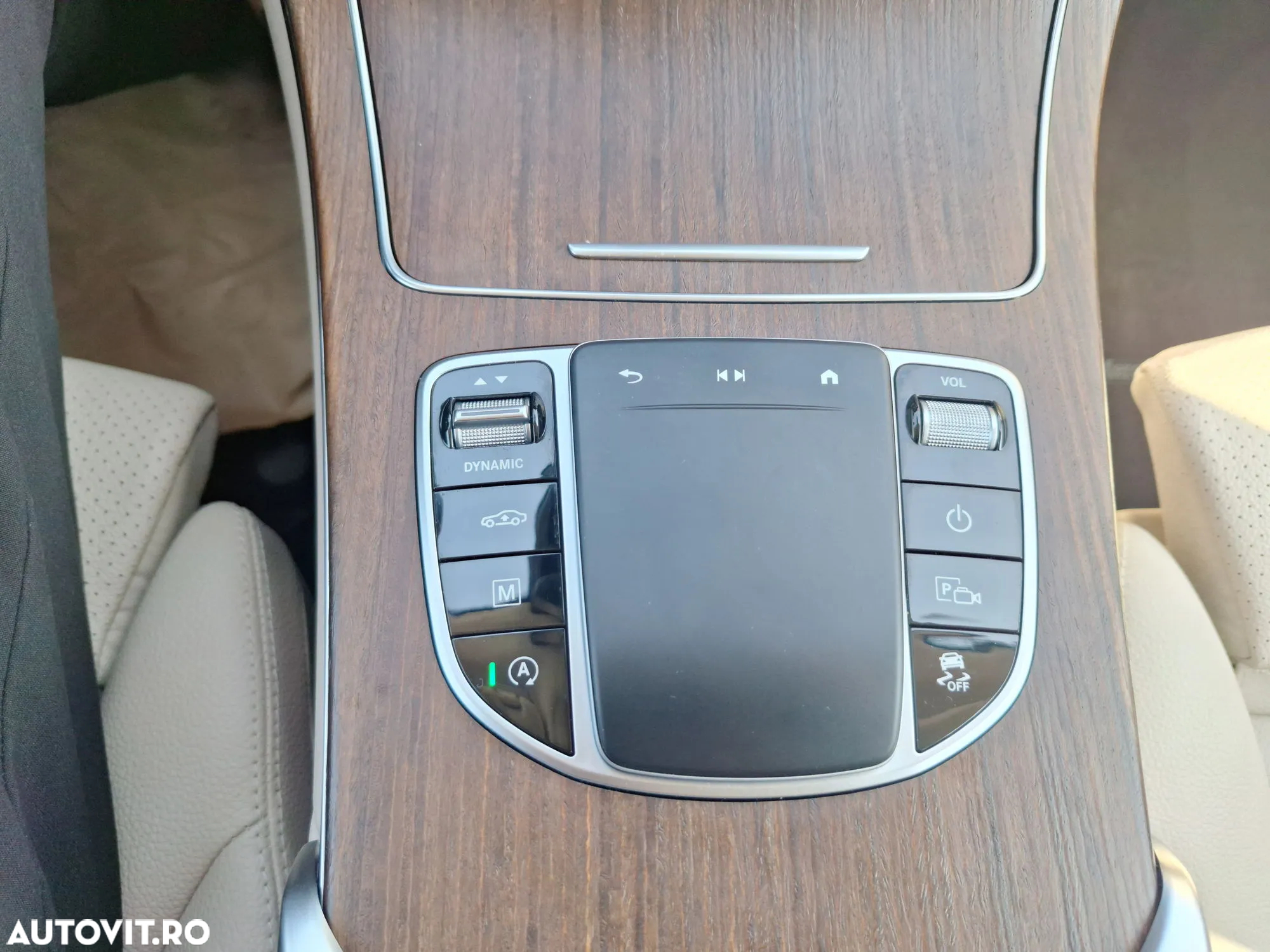Mercedes-Benz GLC 300 4MATIC MHEV - 19