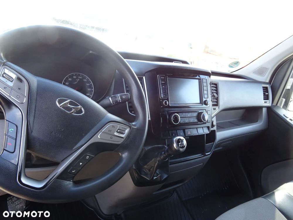 Hyundai H350 2019 biały na części drzwi maska zderzak błotnik lampa lusterko - 7