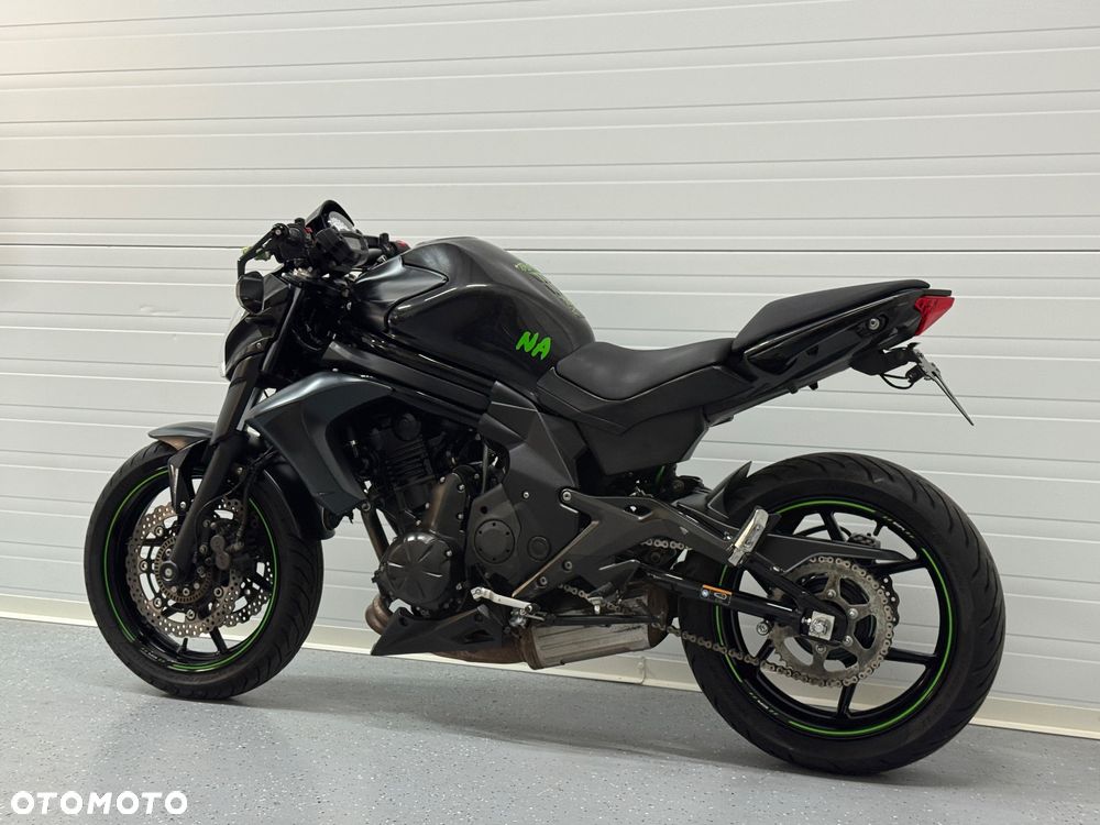 Kawasaki ER - 12