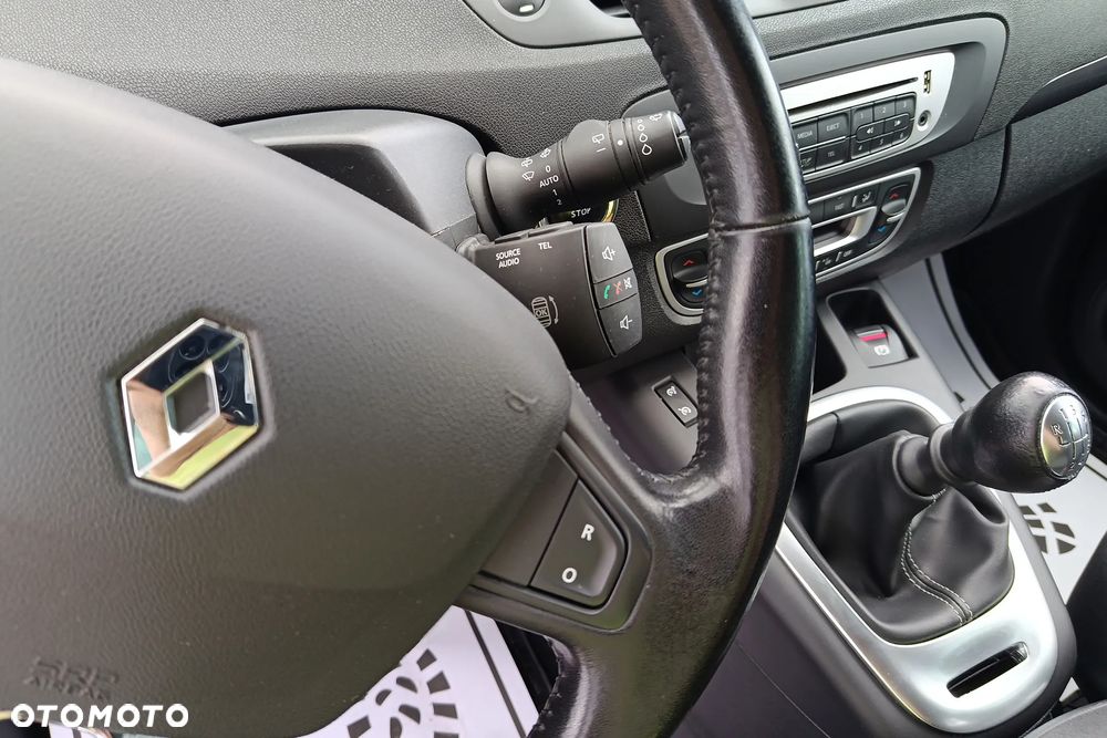 Renault Scenic ENERGY TCe 130 S&S LIMITED - 25