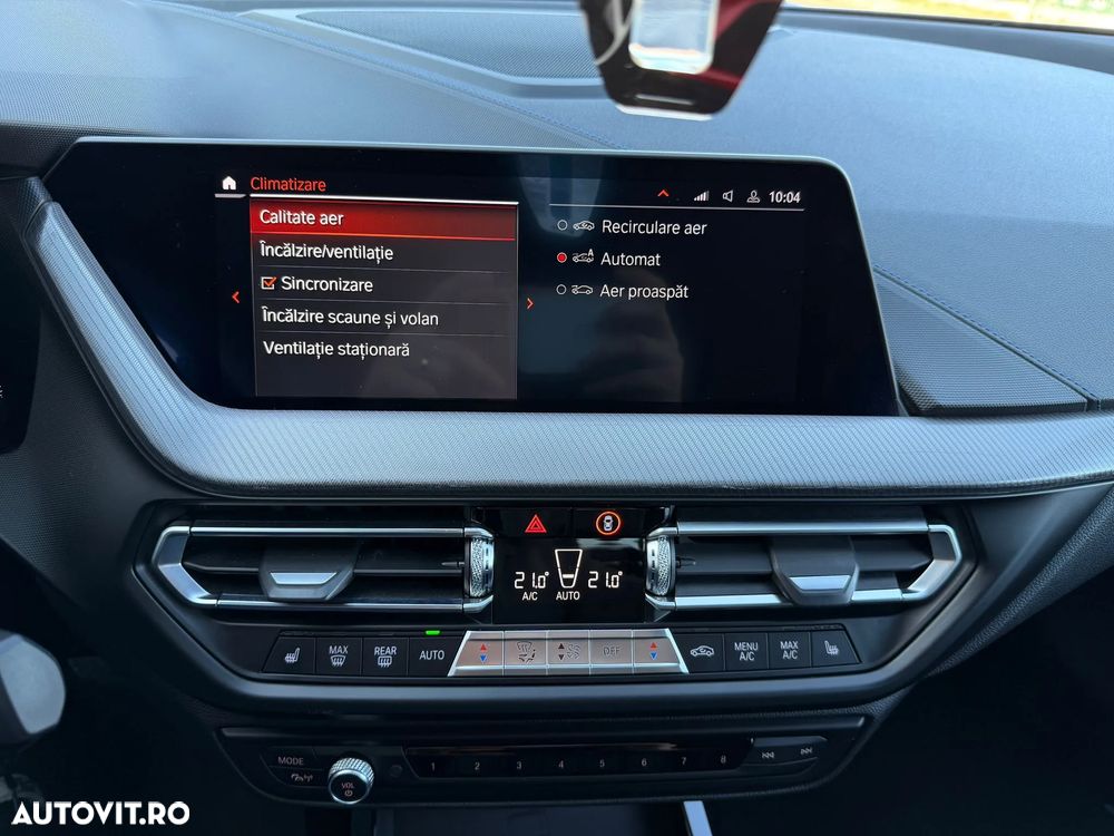 BMW M1 M135i xDrive AT - 38