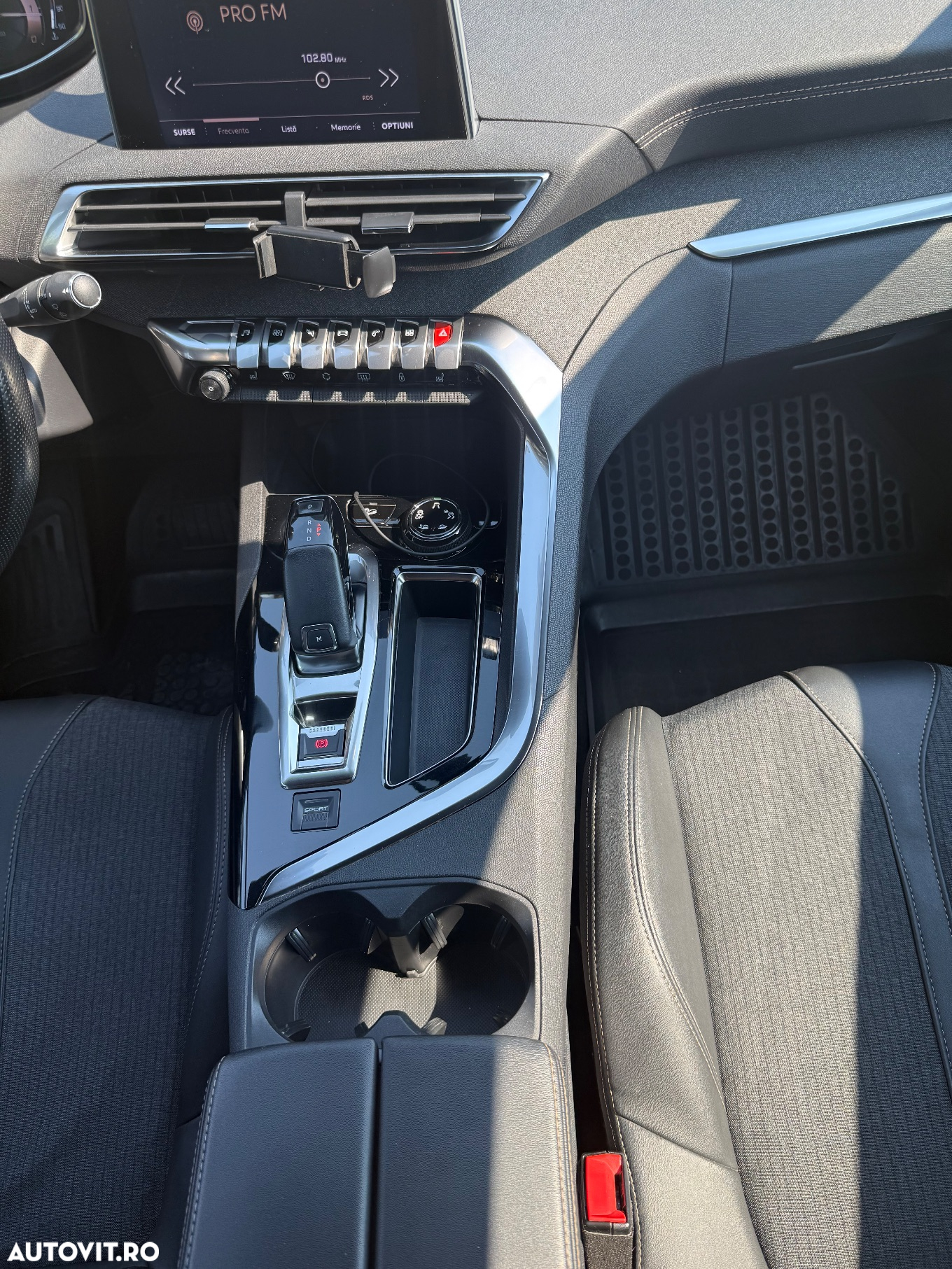 Peugeot 3008 1.5 BlueHDI S&S EAT8 GT-Line - 19