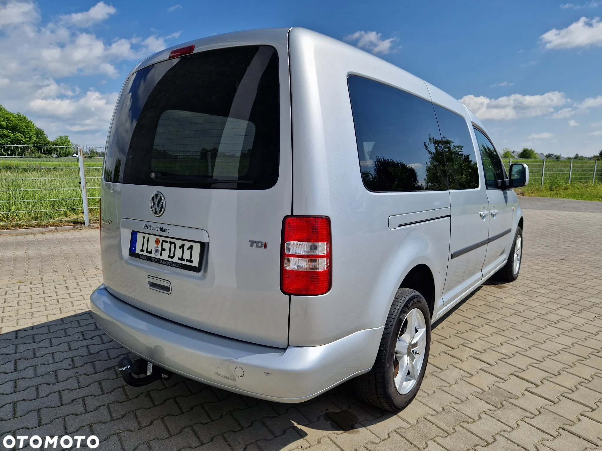 Volkswagen Caddy Maxi 1.6 TDI Comfortline - 4