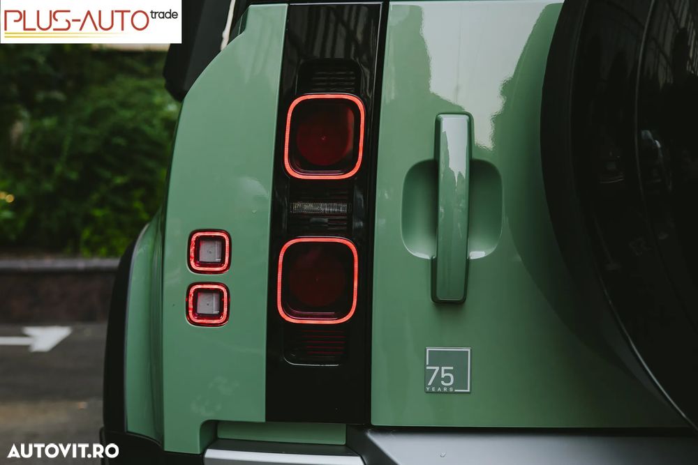 Land Rover Defender - 17