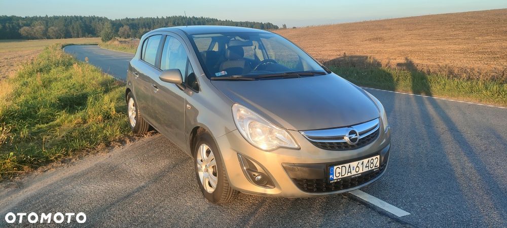 Opel Corsa - 2