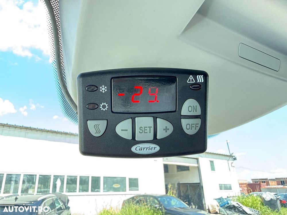 Volkswagen Crafter - 12