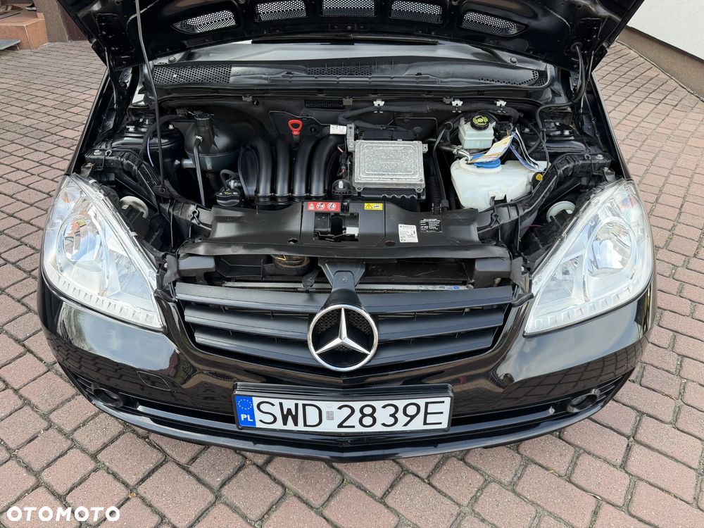 Mercedes-Benz Klasa A 150 Elegance Edition 10 - 36
