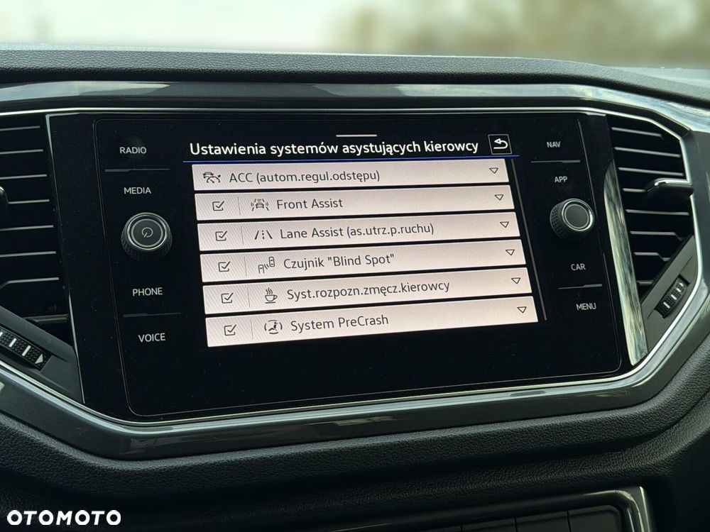 Volkswagen T-Roc 1.5 TSI GPF ACT Premium - 25