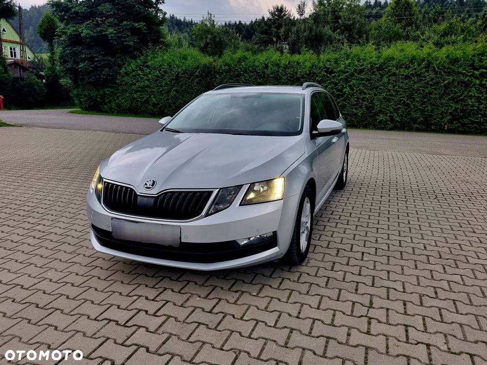 Skoda Octavia - 3