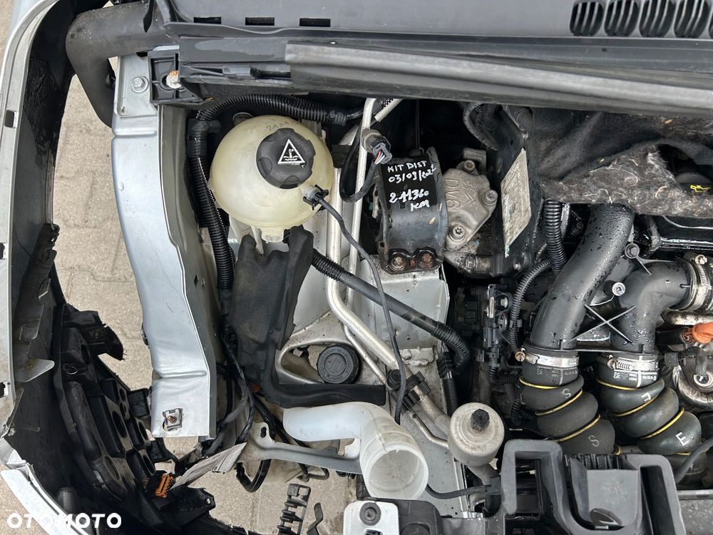 Peugeot 5008 - 22