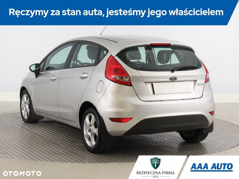 Ford Fiesta - 6