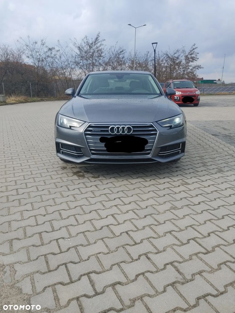 Audi A4 Limousine - 2