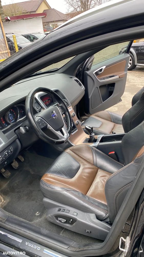 Volvo XC 60 D4 Summum - 6