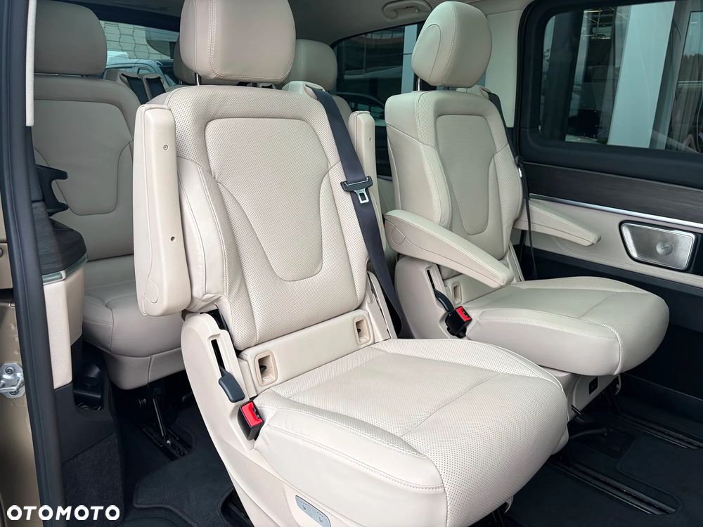 Mercedes-Benz Klasa V 300 d 4-Matic 9G-Tronic Exclusive (d³ugi) - 22