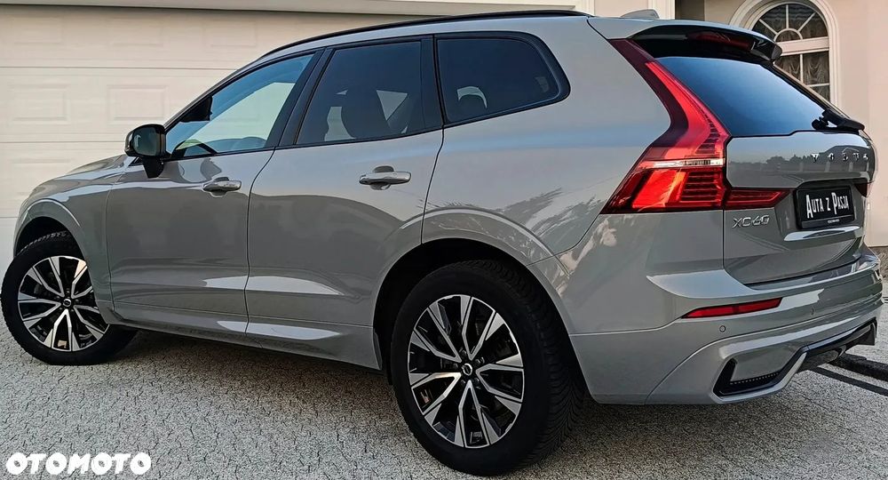 Volvo XC 60 B4 D Geartronic RDesign - 11