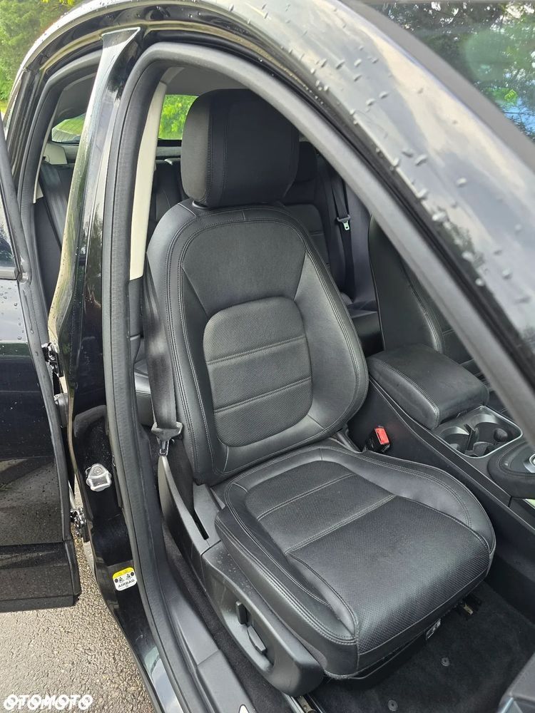 Jaguar E-Pace D150 AWD HSE - 16