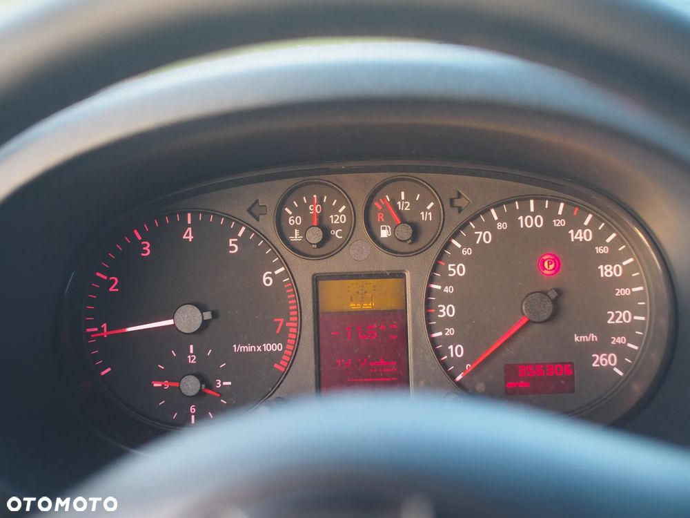 Audi A3 1998 photo 5