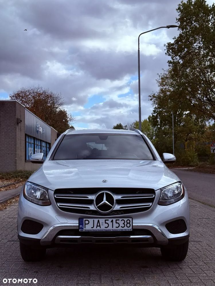 Mercedes-Benz GLC ver-300-4matic-9g--tronic-exclusive - 2