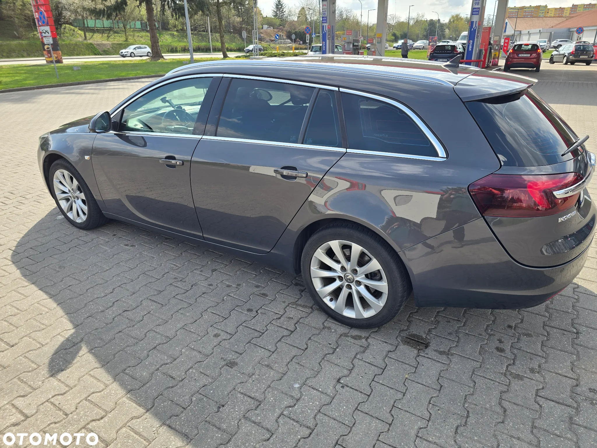 Opel Insignia 2.0 CDTI Sports Tourer Automatik - 2