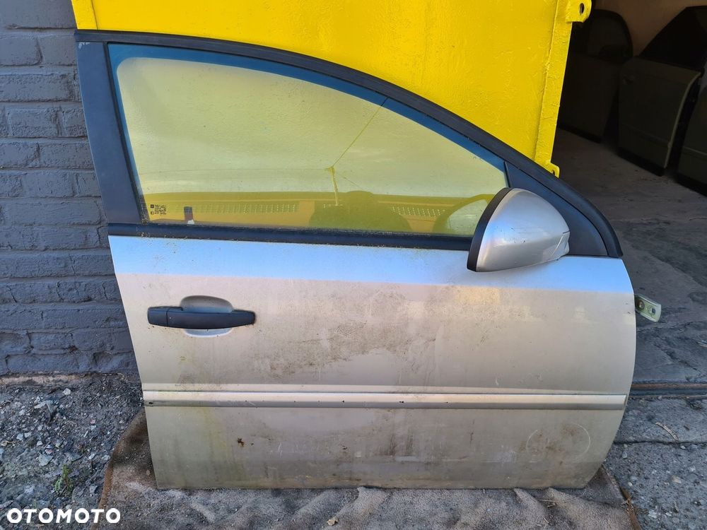 Drzwi Prawe Przód Kompletne Opel Vectra C - 1