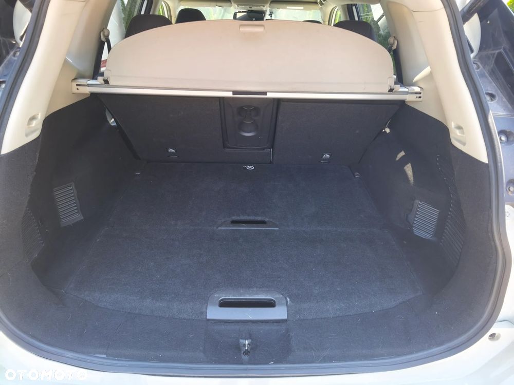 Nissan X-Trail 2.0 dCi Tekna 4WD - 22
