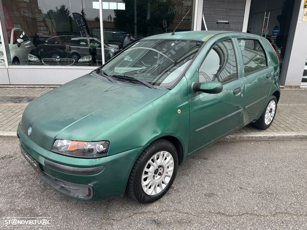 Fiat Punto 1.2 16V HLX - 2