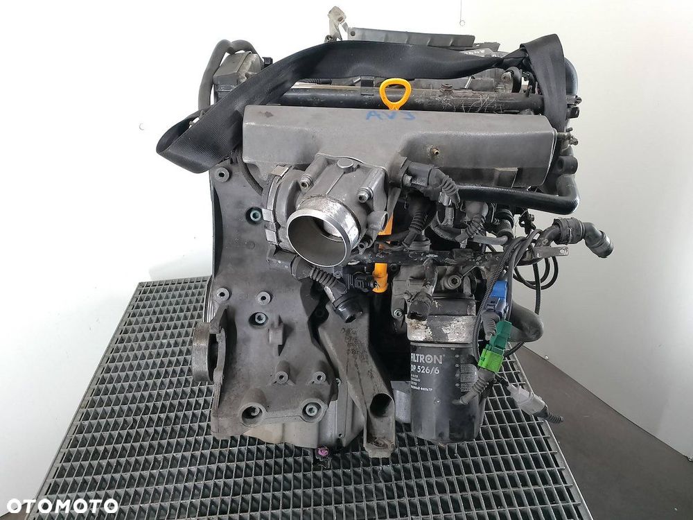 SILNIK AUDI A4 B6 AVJ 1.8 20V - 11