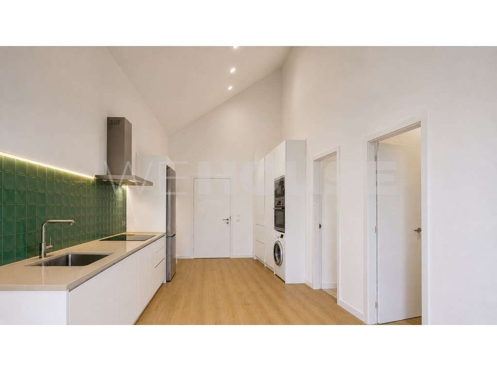 Moradia T2 Totalmente remodelada - Lidl Luso - Grande imagem: 2/24