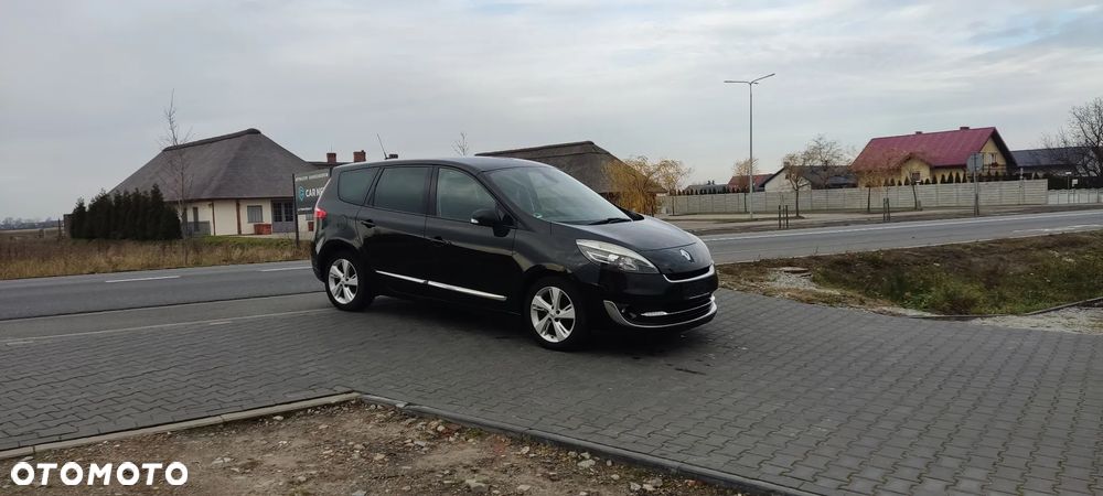 Renault Scenic 1.6 dCi Energy Privilege - 8