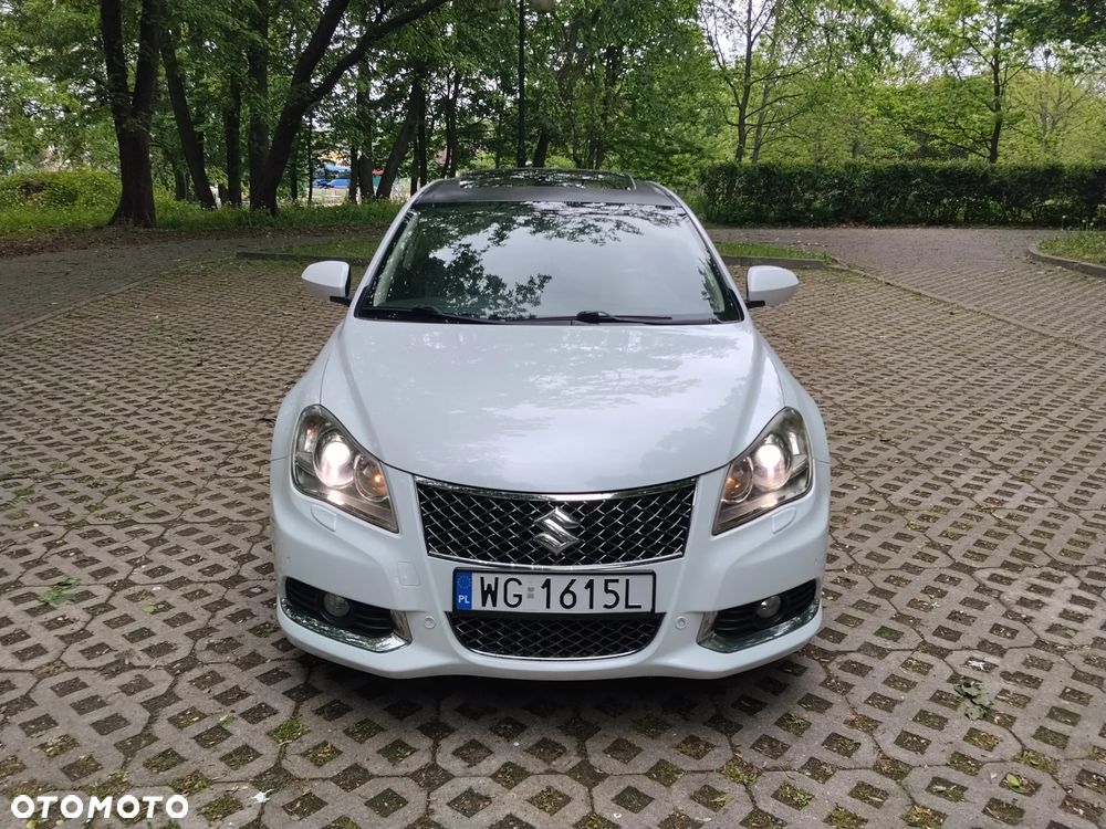 Suzuki Kizashi - 4
