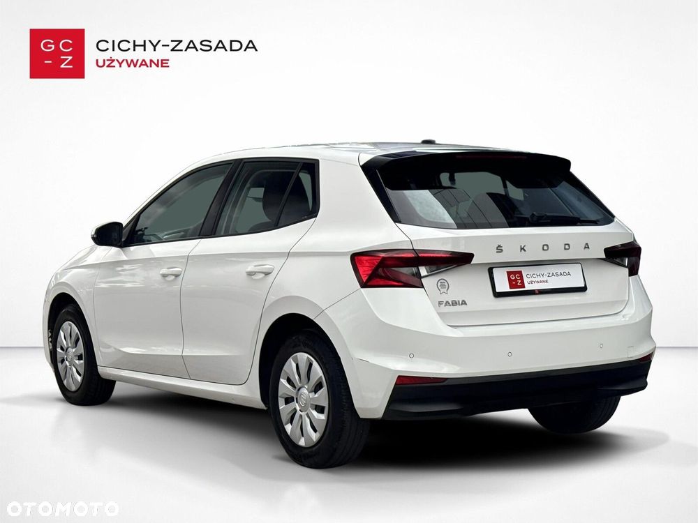 Skoda Fabia - 7