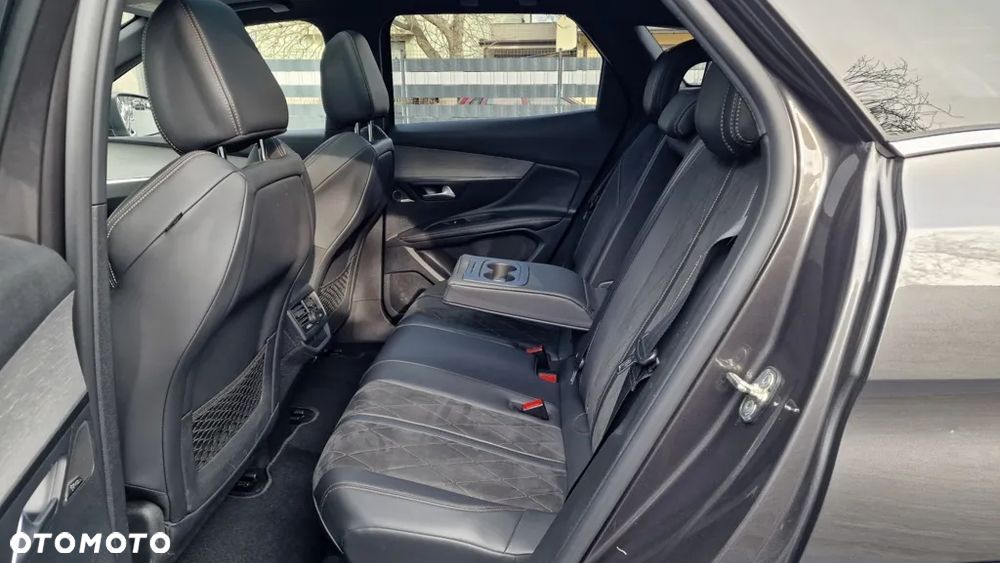 Peugeot 3008 BlueHDi 180 Stop & Start EAT8 GT - 22