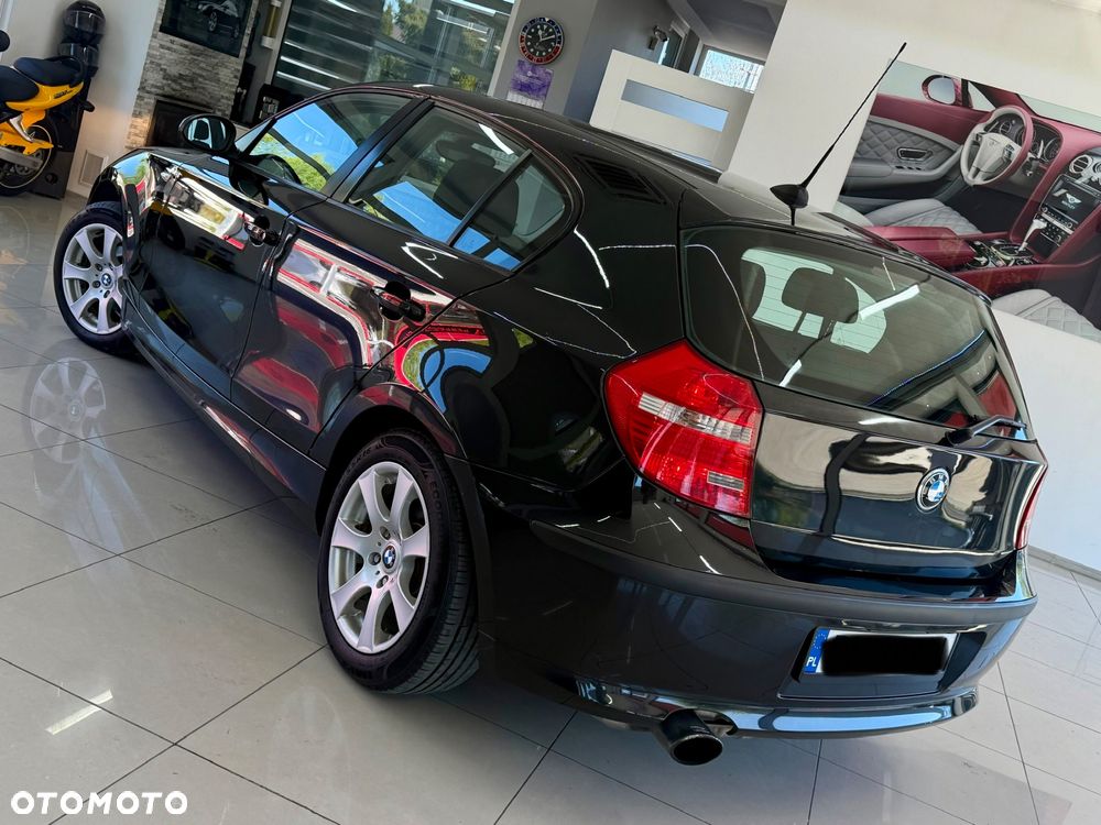 BMW Seria 1 - 22