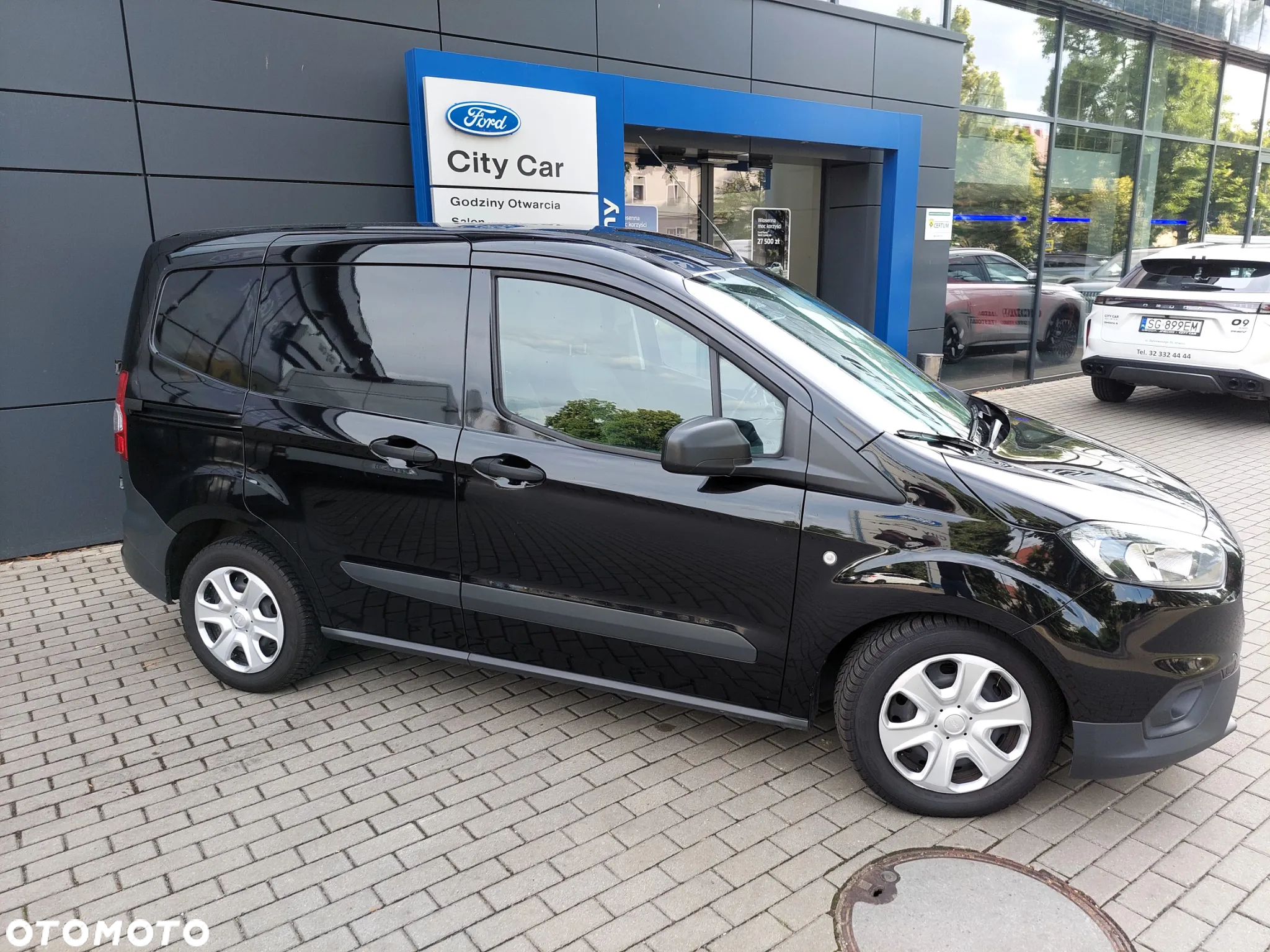 Ford COURIER - 3