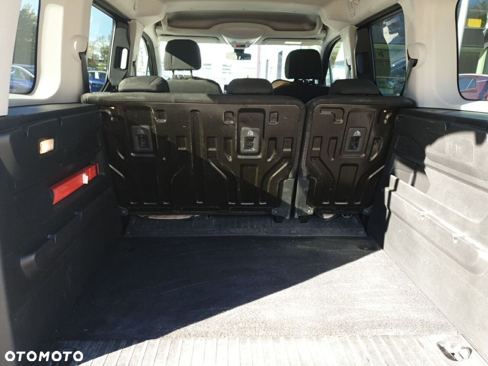 Peugeot Rifter 1.5 BlueHDI Allure S&S - 6