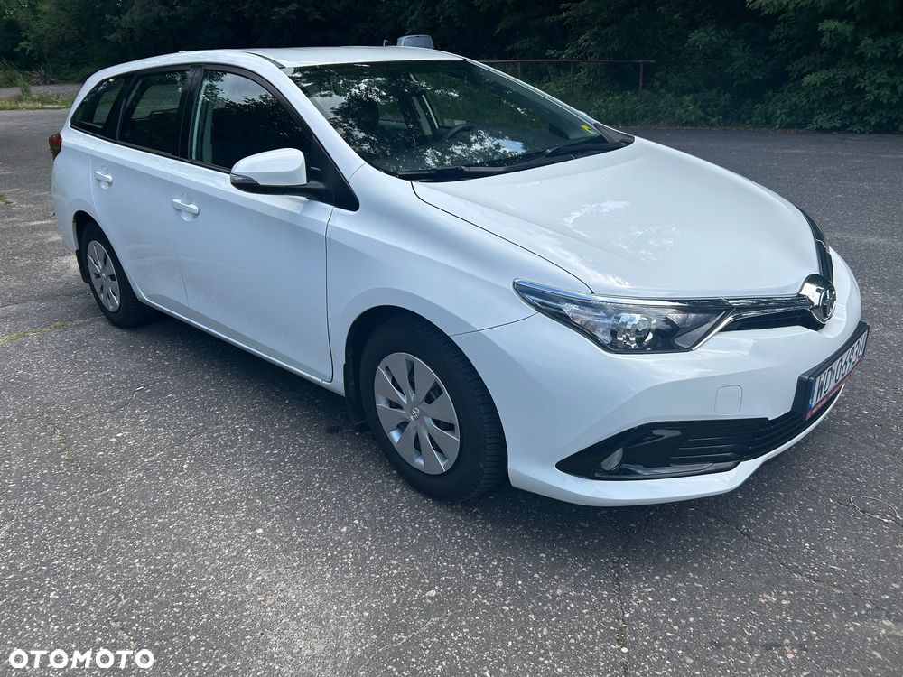 Toyota Auris 1.33 VVT-i Active - 3