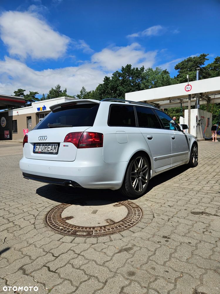 Audi A4 Avant 2.0 TDI DPF Quattro - 8