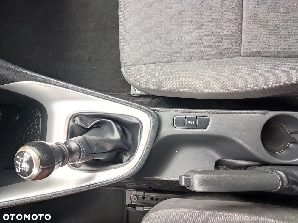 Toyota Yaris 1.5 Comfort - 23