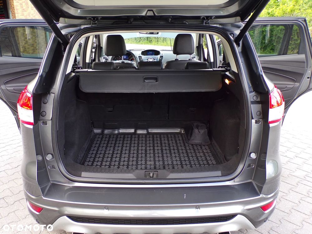 Ford Kuga 2.0 TDCi 4WD Titanium Plus - 32