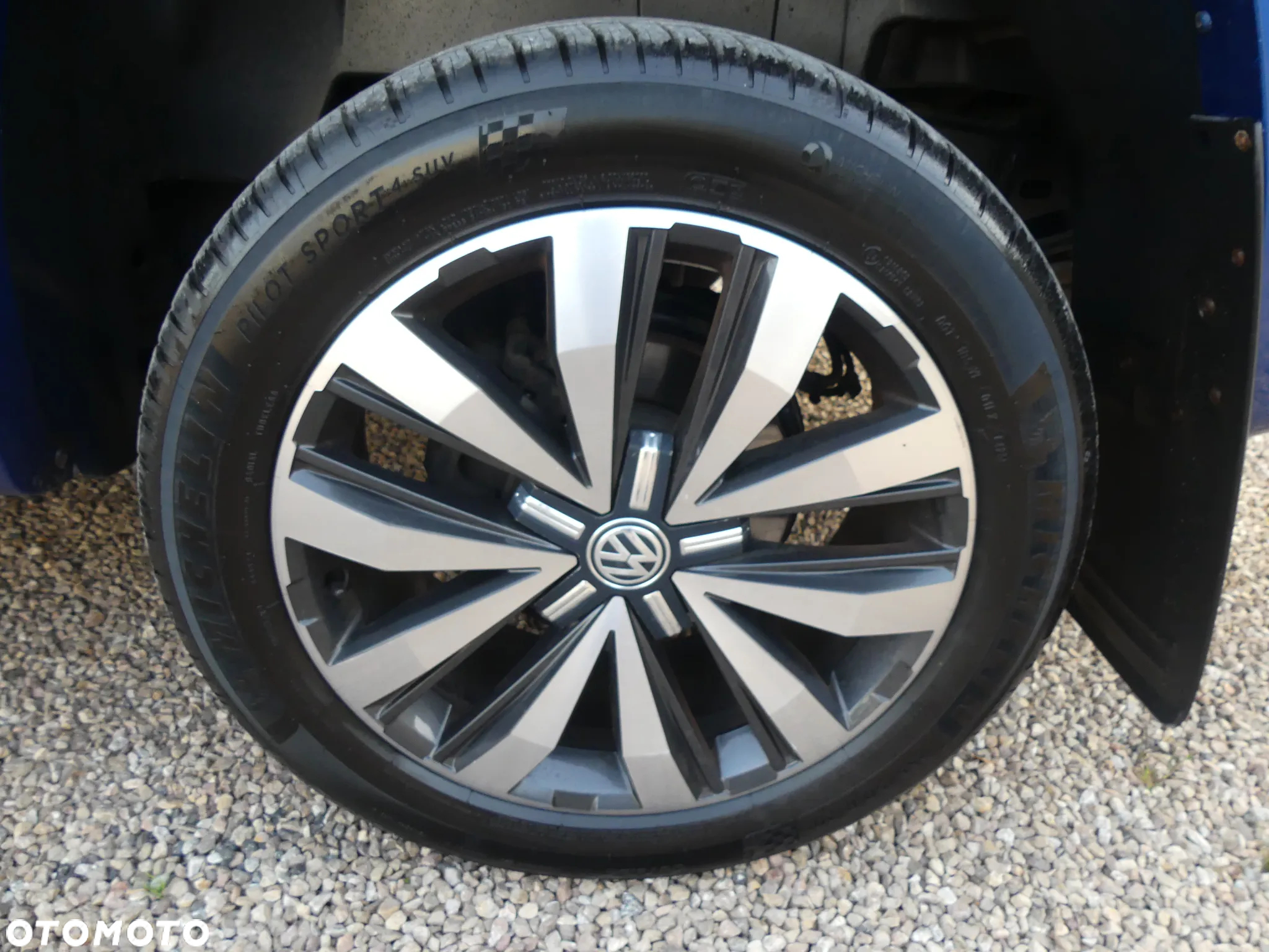 Volkswagen Amarok 3.0 TDI 4MOTION Autm Aventura - 37
