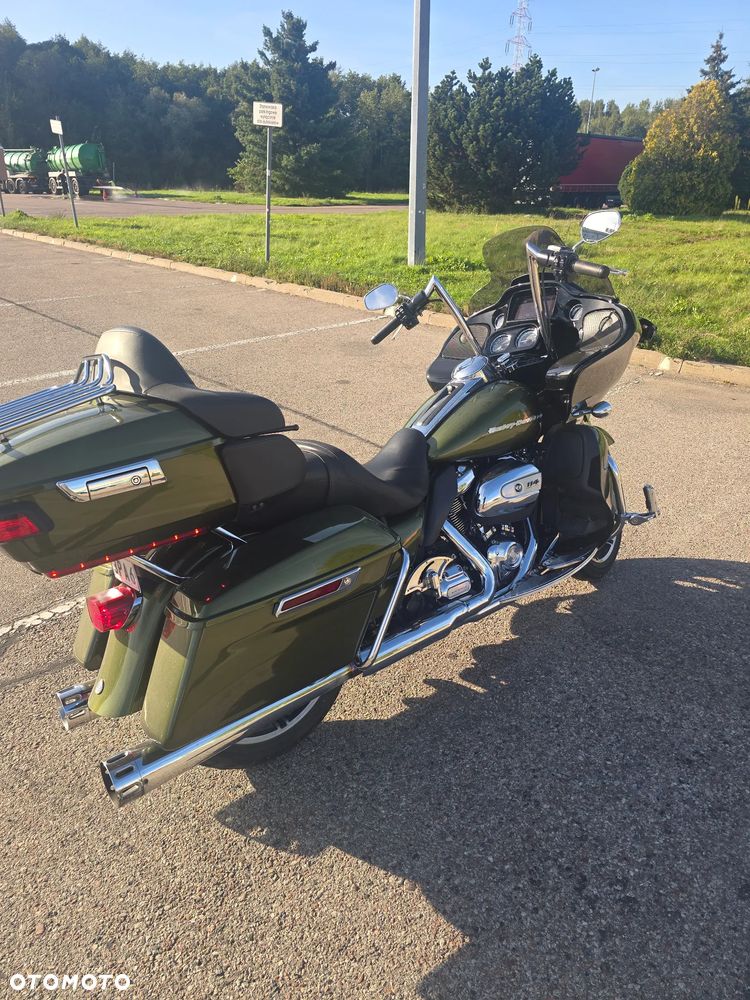 Harley-Davidson Touring Road Glide - 5
