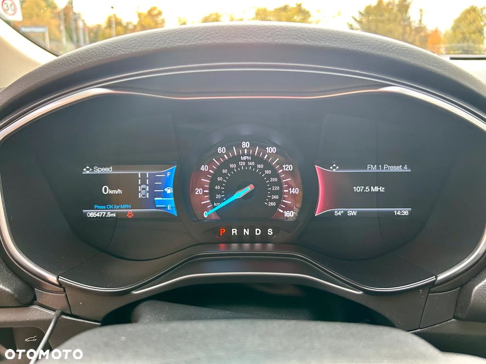 Ford Fusion 2.0 EcoBoost Titanium - 19