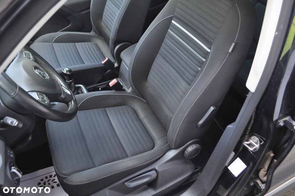 Volkswagen Tiguan 2.0 TDI DPF BlueMotion Technology Cup Sport & Style - 22